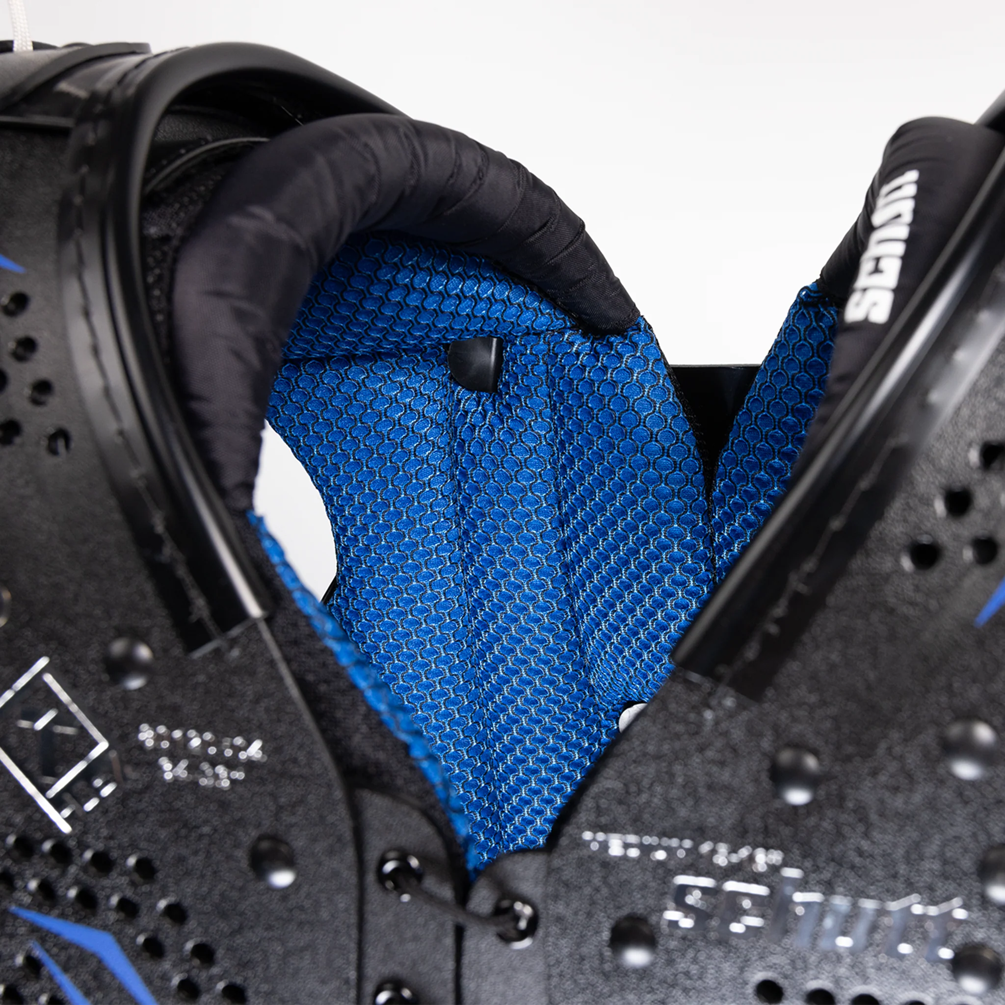T-FLEX YOUTH SHOULDER PADS - Image 4